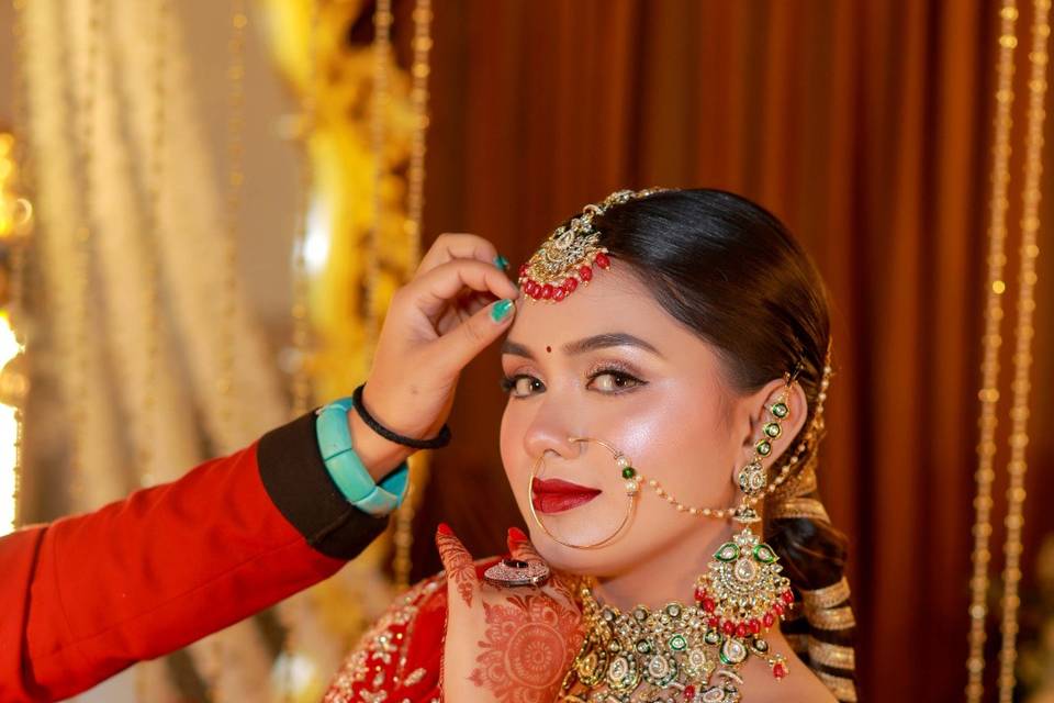 Best Makeup Artist in Varanasi