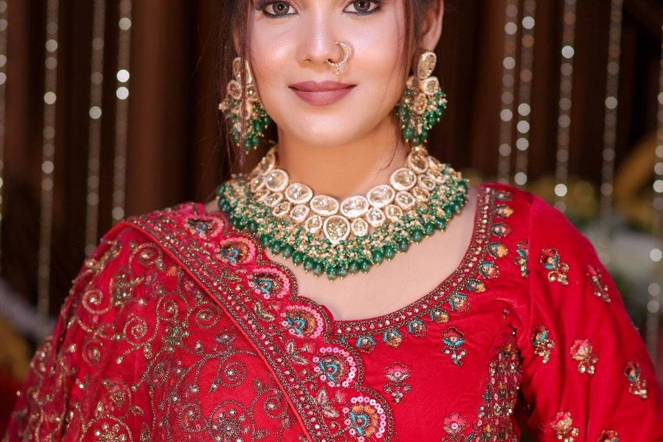 Best Makeup Artist in Varanasi