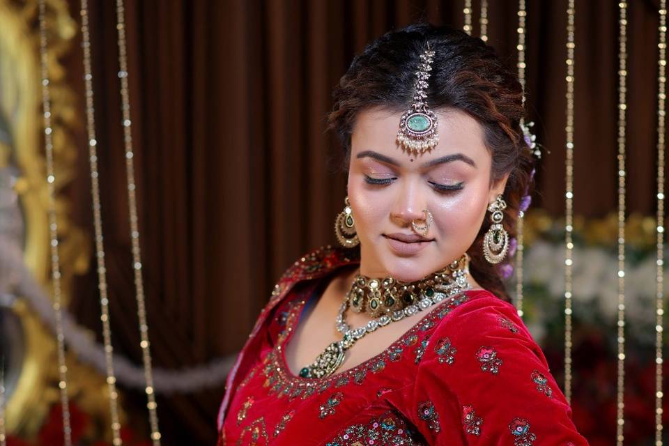 Best Makeup Artist in Varanasi