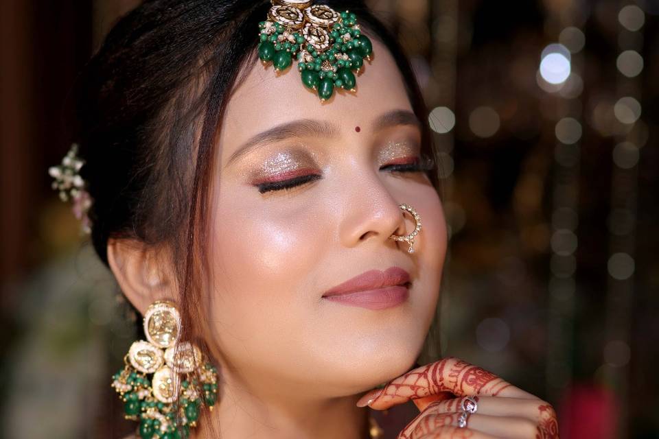 Best Makeup Artist in Varanasi