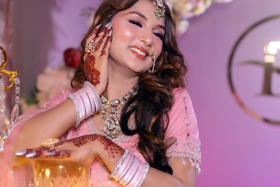 Best Makeup Artist in Varanasi