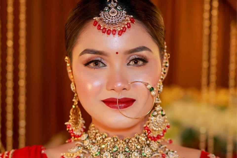 Best Makeup Artist in Varanasi