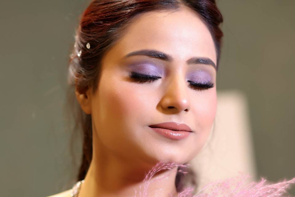 Best Makeup Artist in Varanasi
