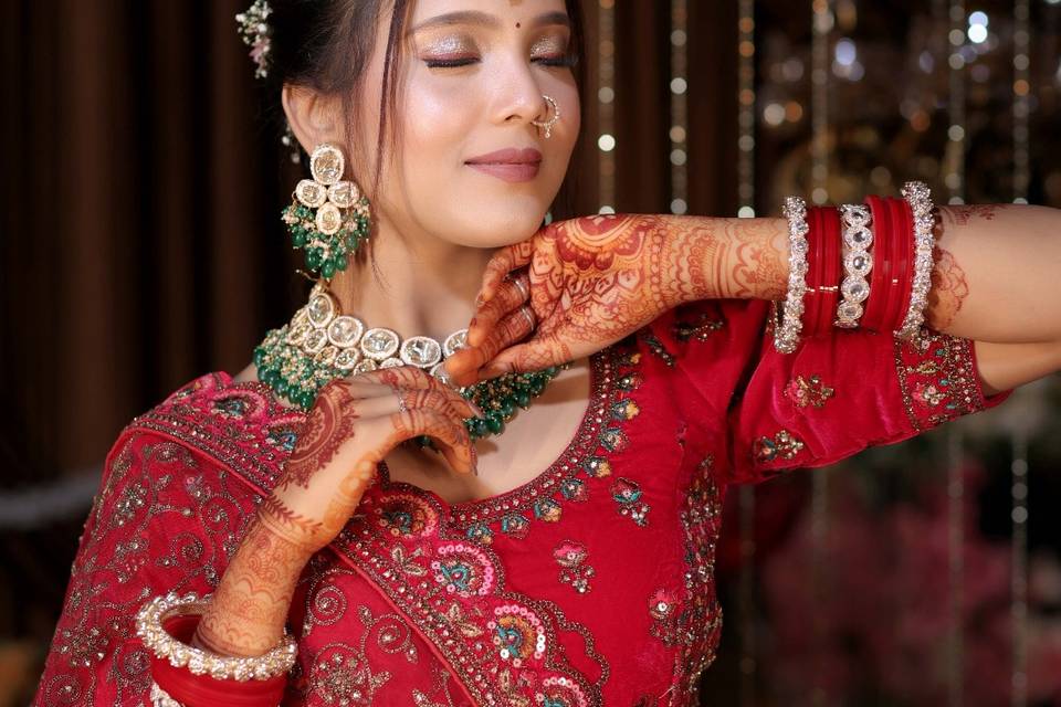 Best Makeup Artist in Varanasi