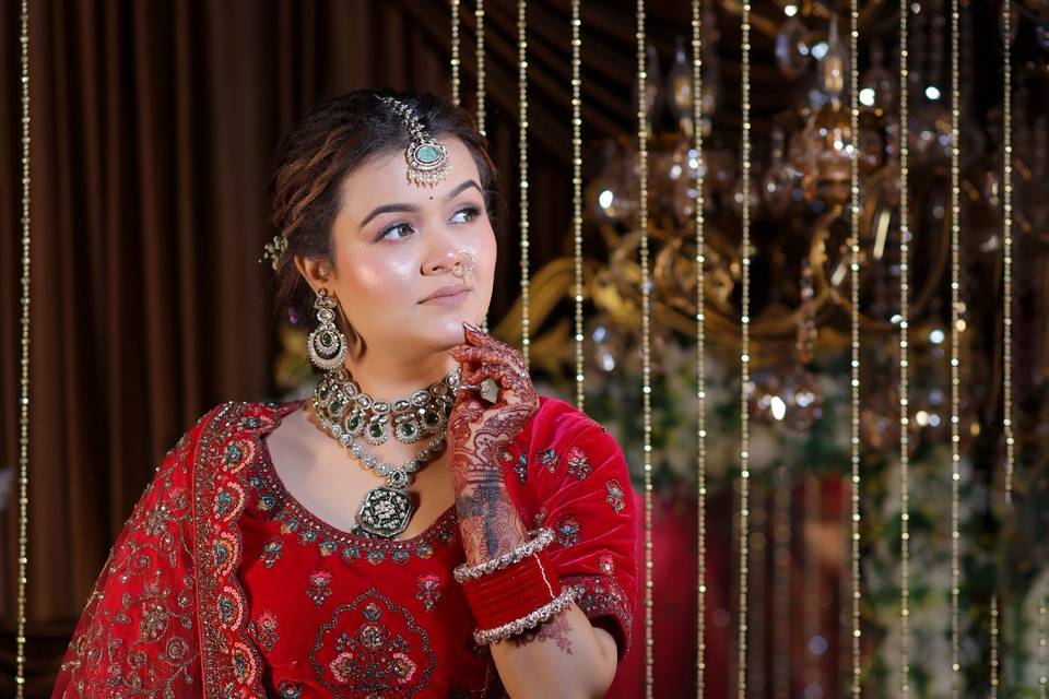 Best Makeup Artist in Varanasi