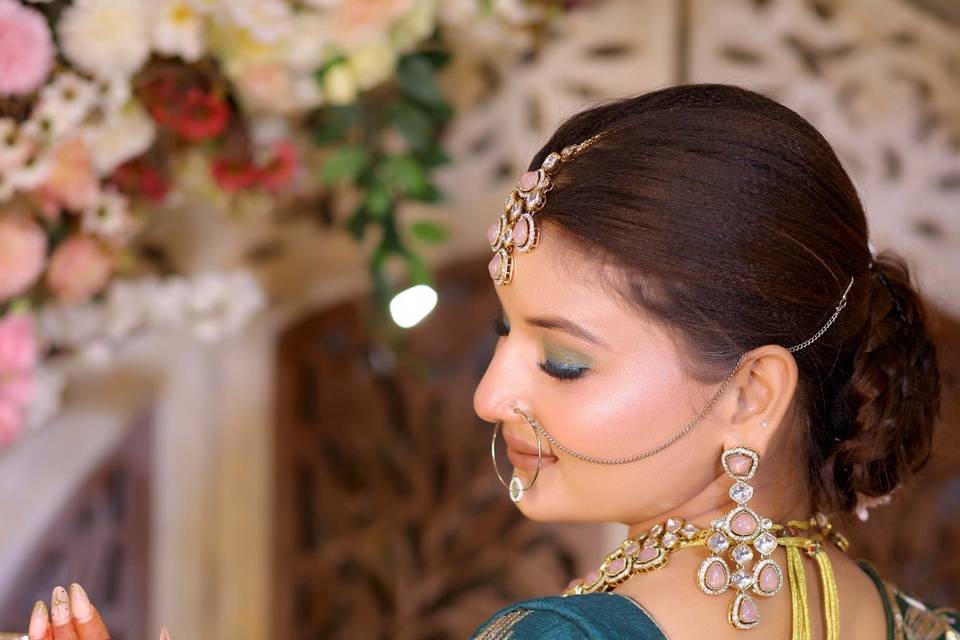 Best Makeup Artist in Varanasi