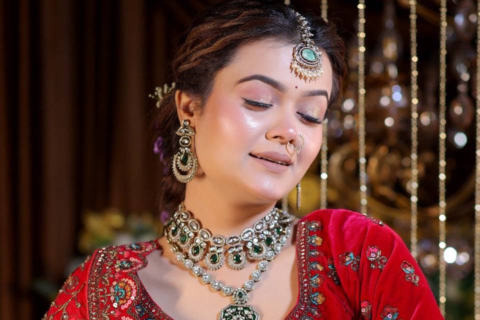 Best Makeup Artist in Varanasi
