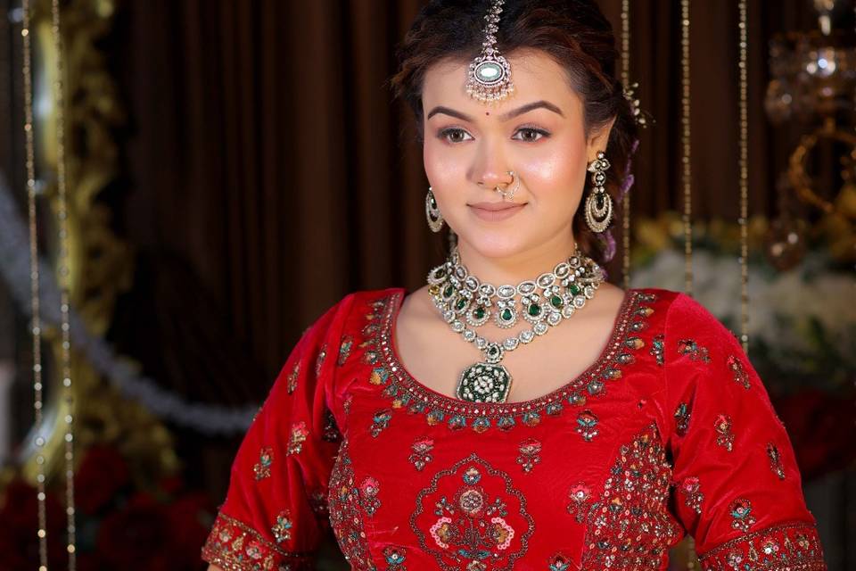 Best Makeup Artist in Varanasi