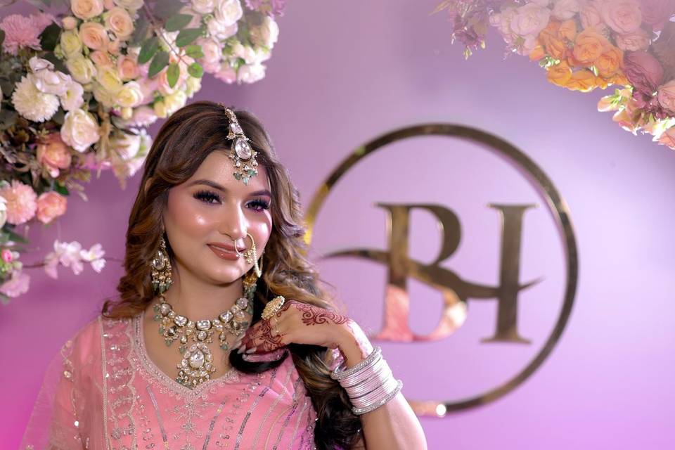 Best Makeup Artist in Varanasi