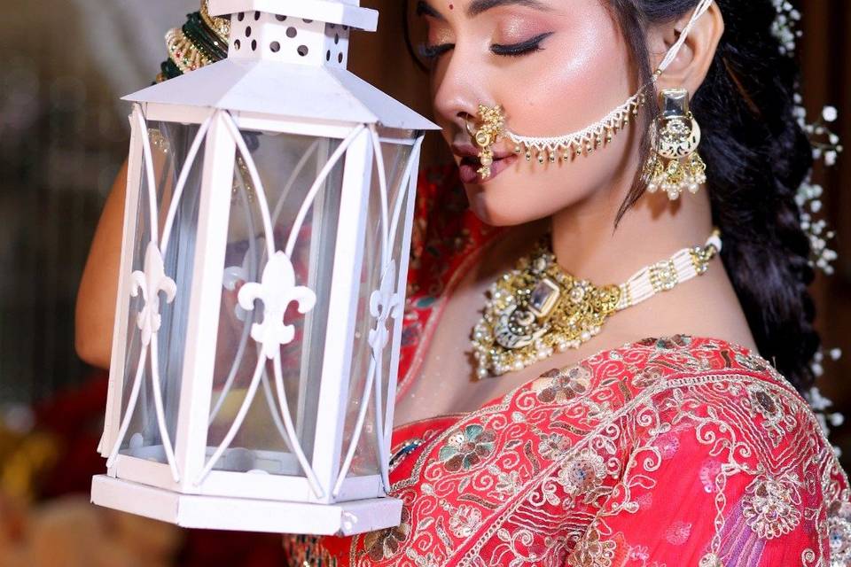 Best Makeup Artist in Varanasi
