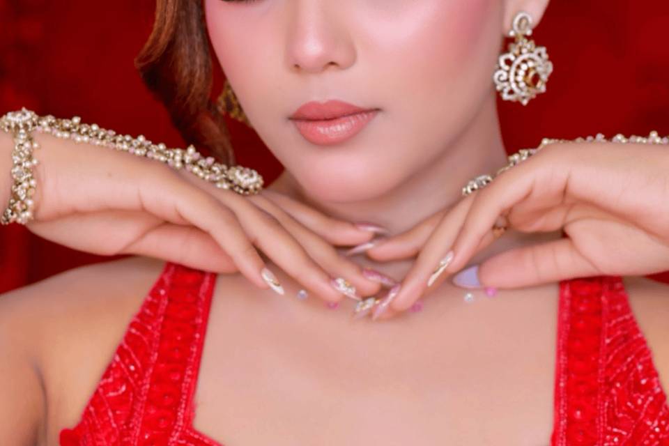 Best Makeup Artist in Varanasi