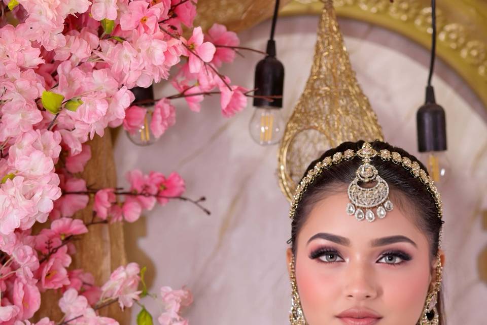 Best Makeup Artist in Varanasi