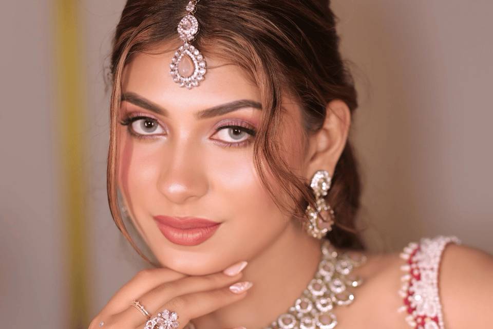 Best Makeup Artist in Varanasi