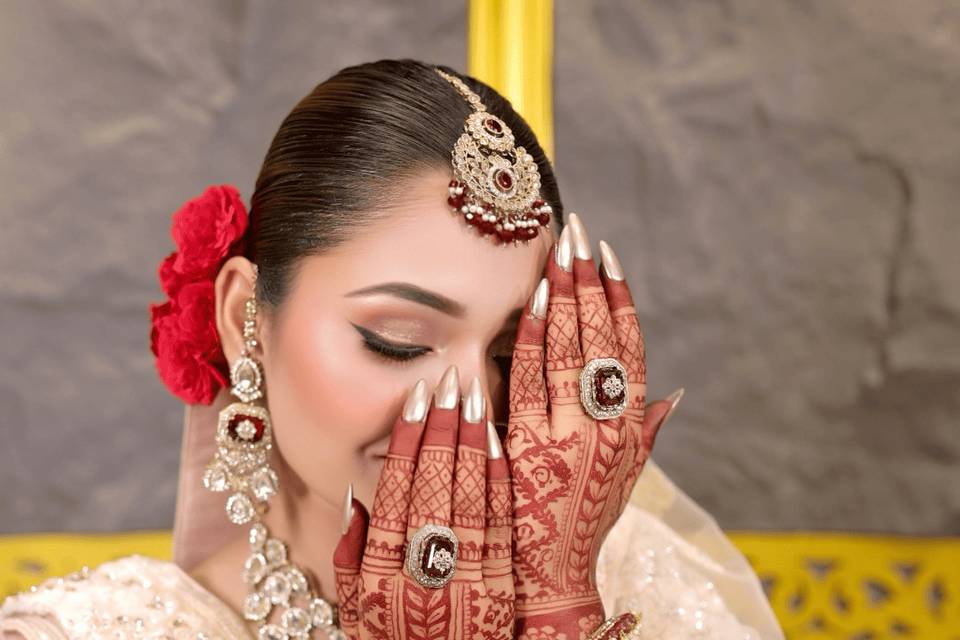 Best Makeup Artist in Varanasi