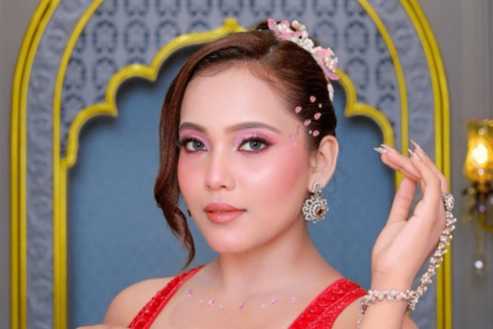 Best Makeup Artist in Varanasi
