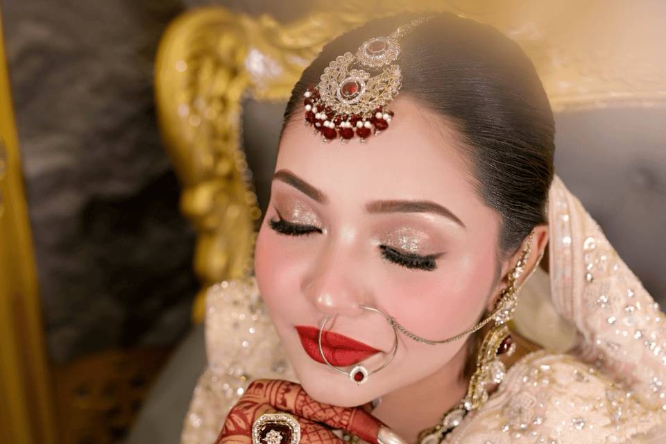 Best Makeup Artist in Varanasi