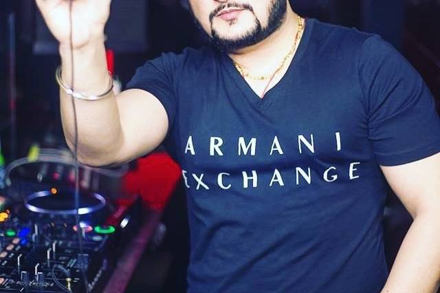 DJ Rohit Makhan