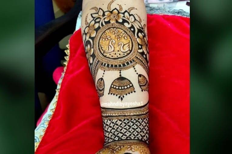 Mehndi by Ayesha