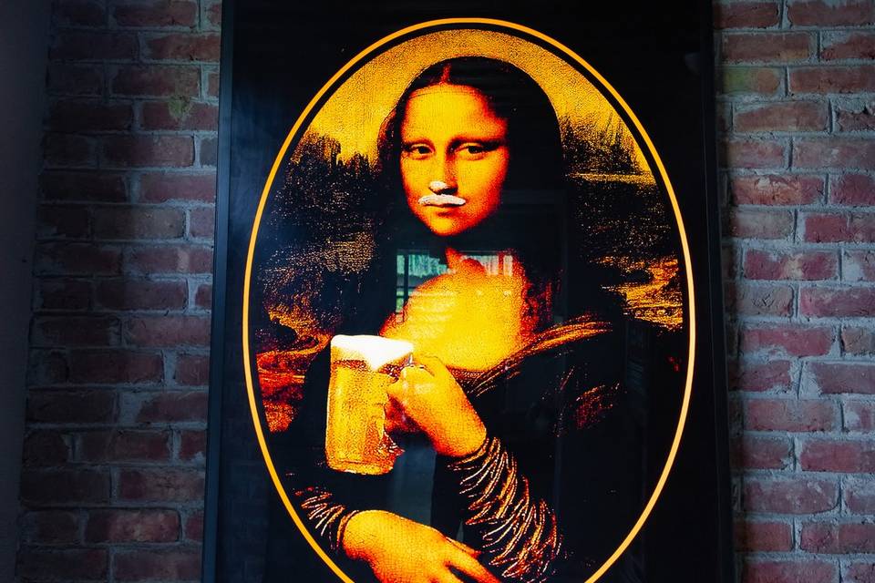 DOWNTOWN restaurant 9