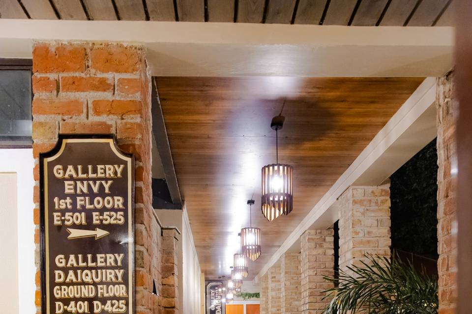 GROUND FLOOR hallway