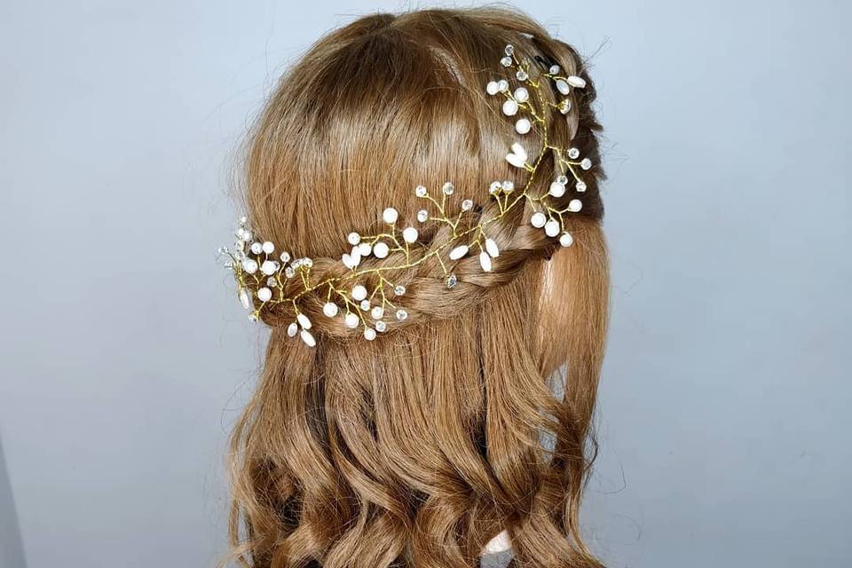 Romantic hairstyles