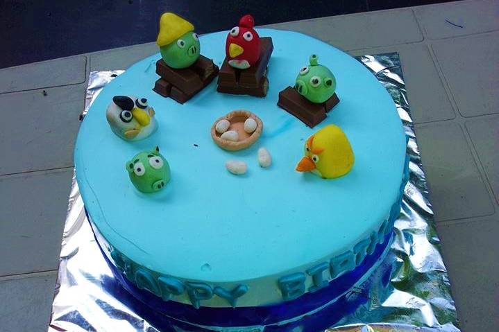 Angry Birds Fondant Cake