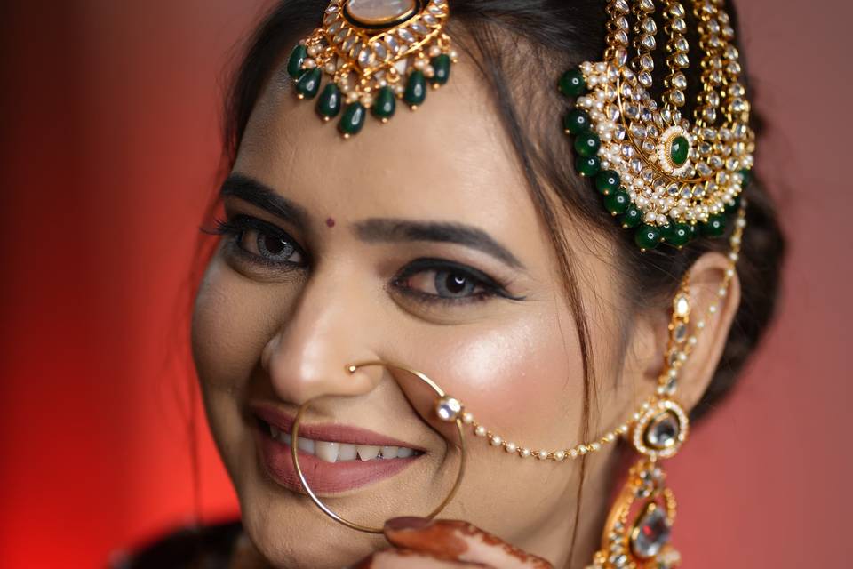 Bridal makeup