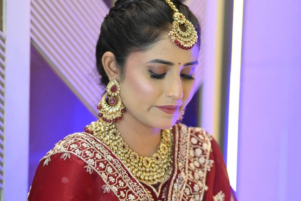 Bridal makeup