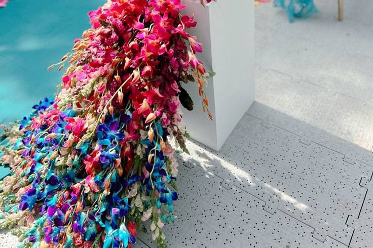 Entrance decor