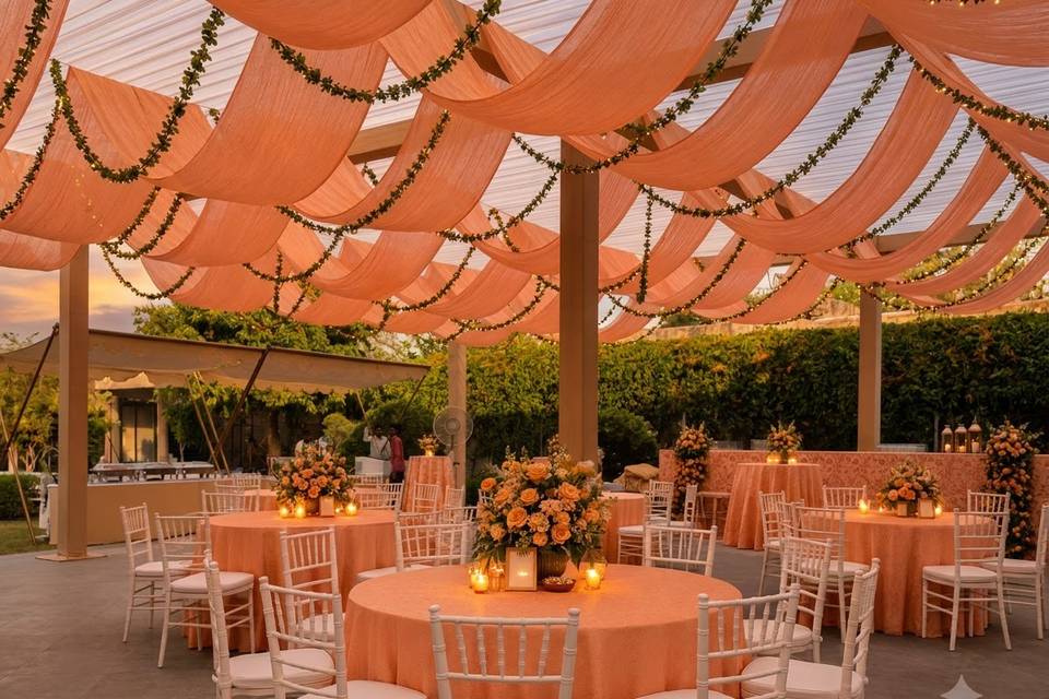 Sundowner Wedding Decor