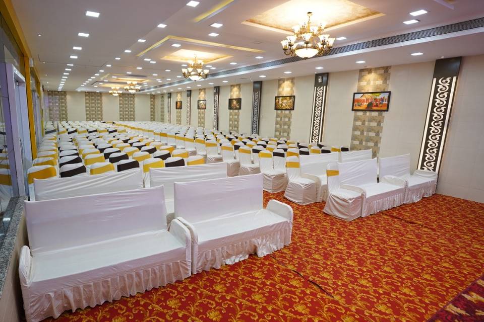 Banquet hall