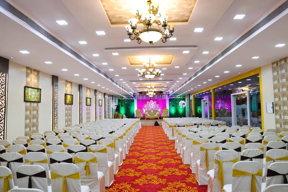 Banquet hall