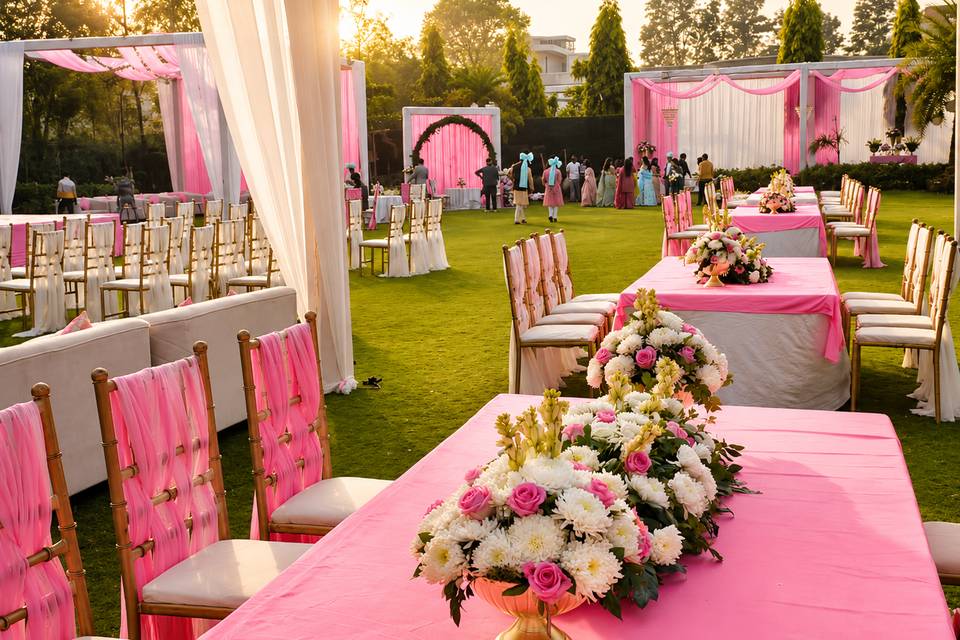 Lawn Area Venue Decor