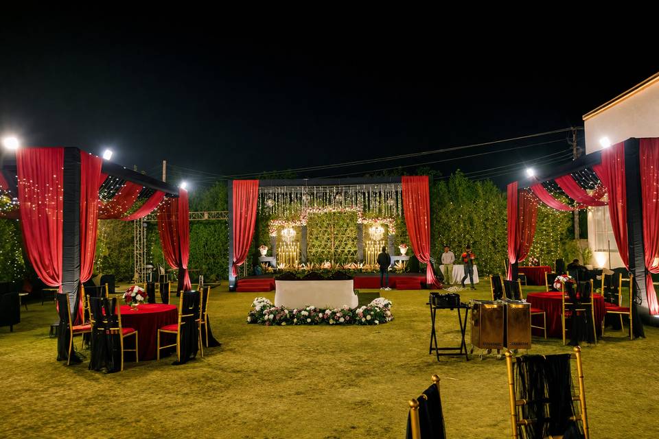 Cocktail Dinner Decor