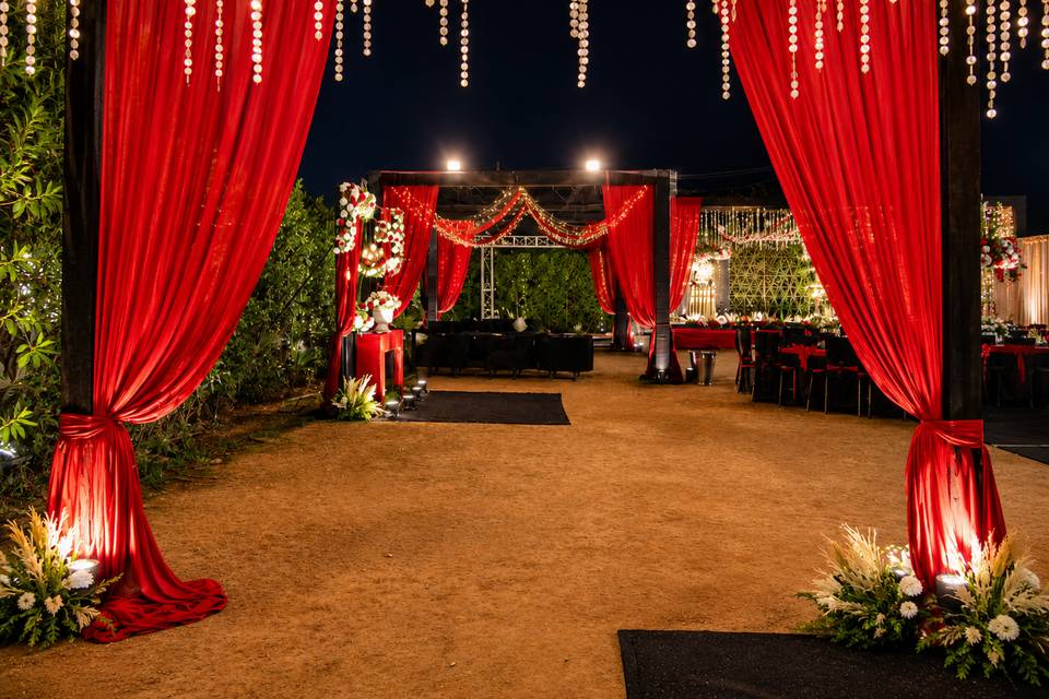 Cocktail Dinner Decor