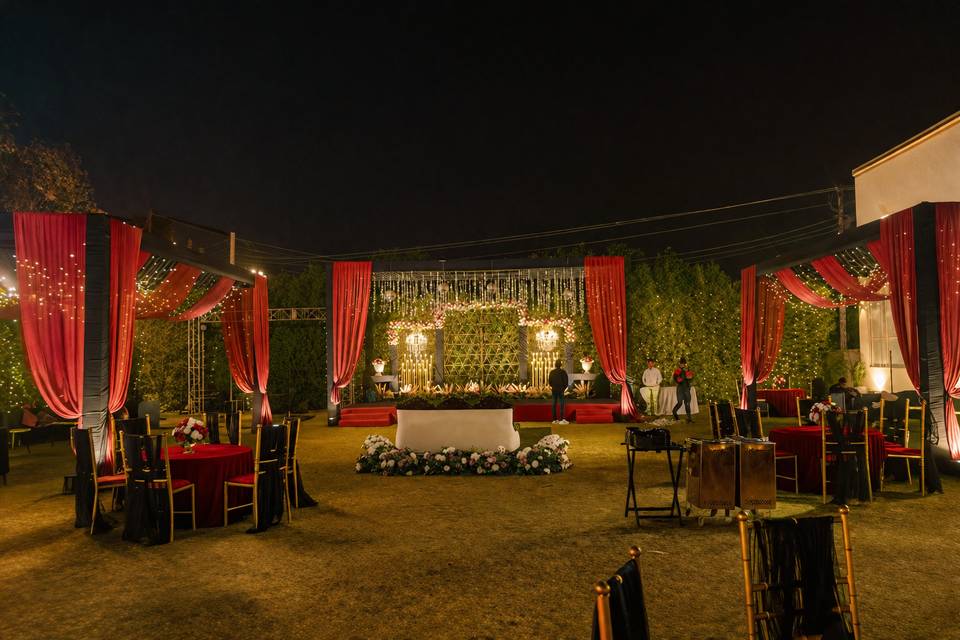 Sangeet Ceremony in Lawn Area