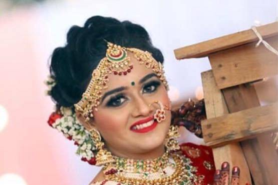 Vruti & Yashvi Bridal Makeovers