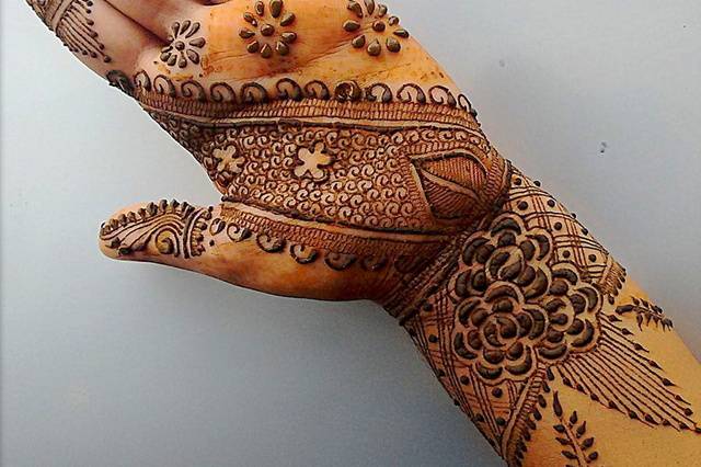 Namrata Mehendi / Henna Artist