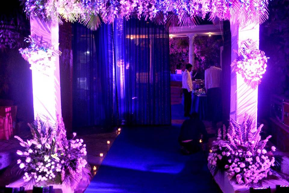 Entrance Decor
