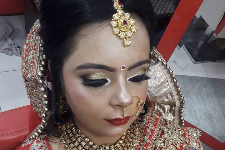 Bridal makeup