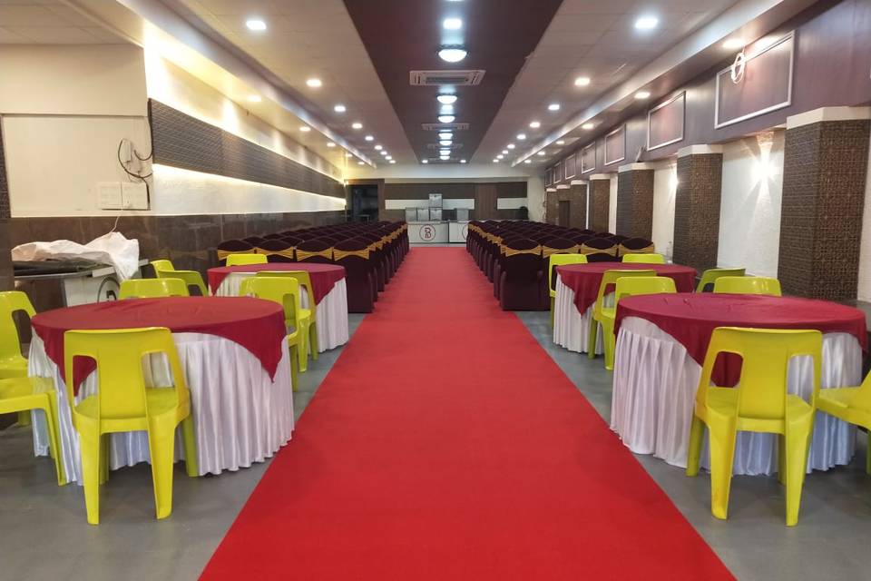 Banquet hall