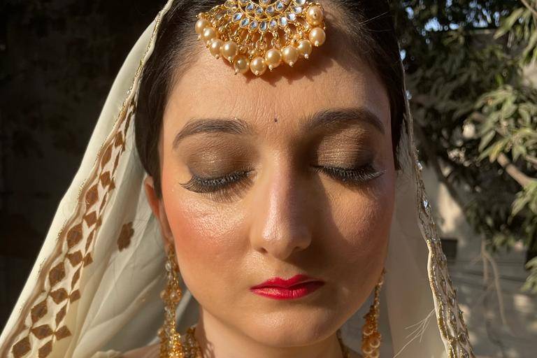 Bridal makeup