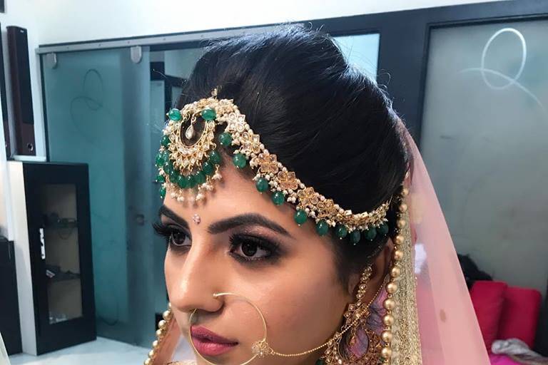 Bridal makeup