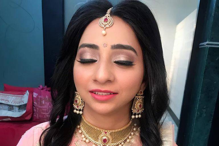 Bridal makeup