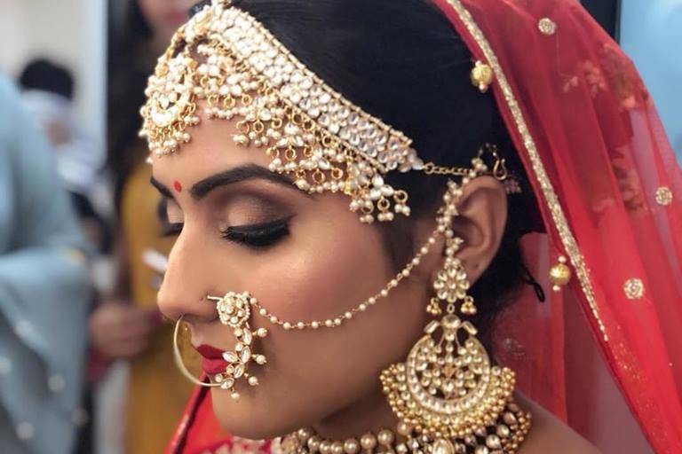 Bridal makeup