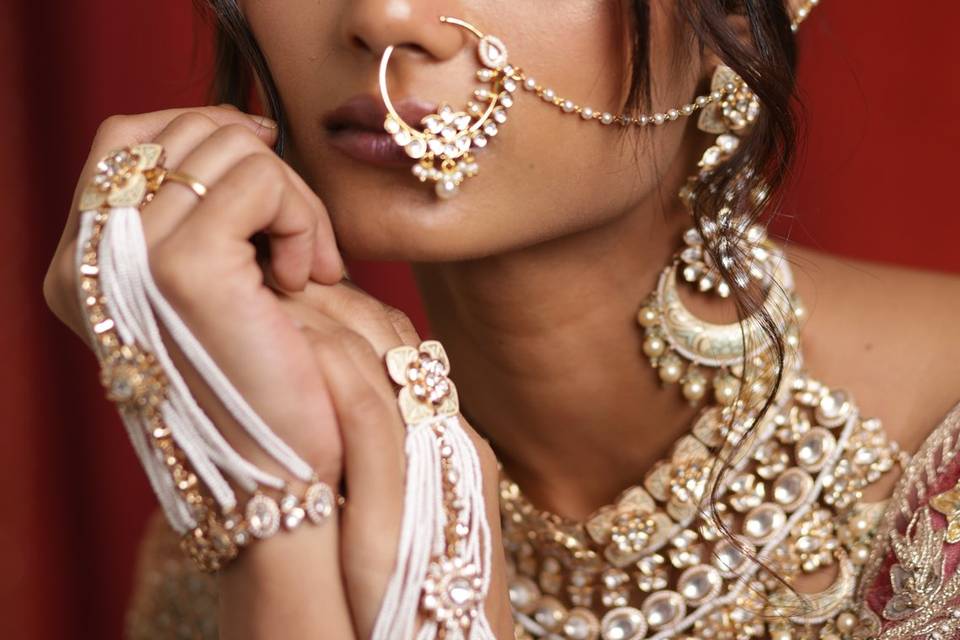 Nikkii Shah Makeup Artist