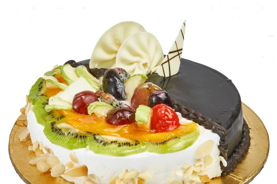 Cake Central -Design Studio in Defence Colony,Delhi - Best Bakeries in  Delhi - Justdial