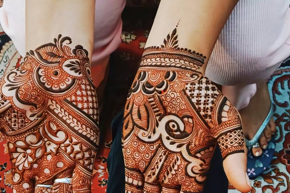 Beautiful Mehndi