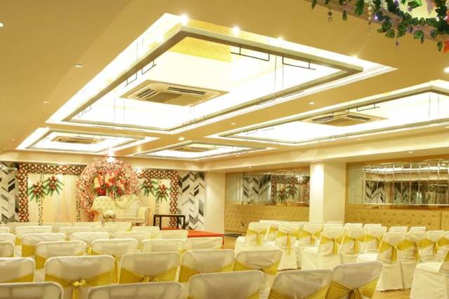 HOTEL MYSTIC MOMENTS - ROOMS, BANQUET HALL, RESTAURANT