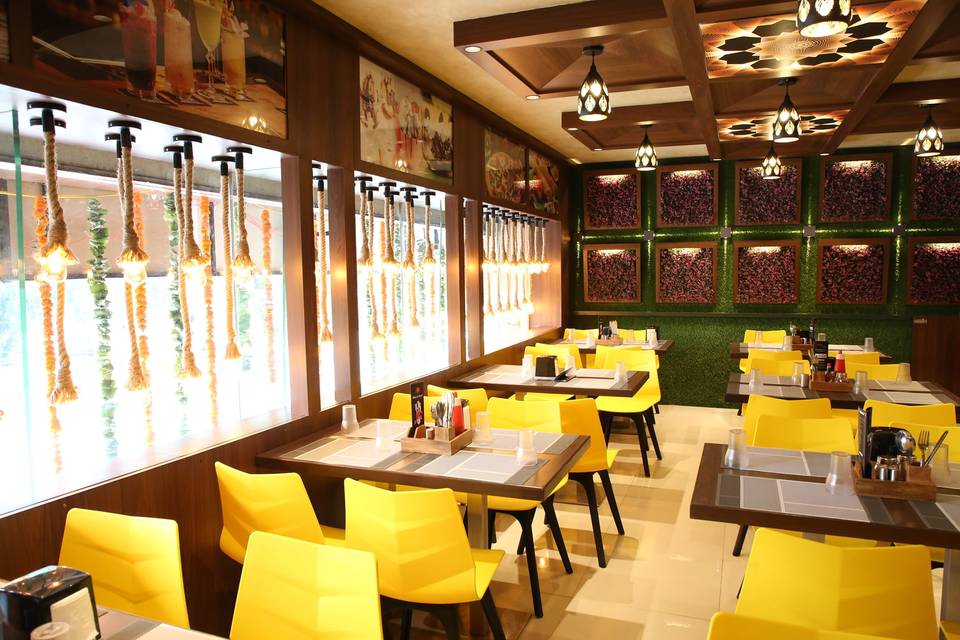 Cheelgadi Veg Restaurant & Banquet